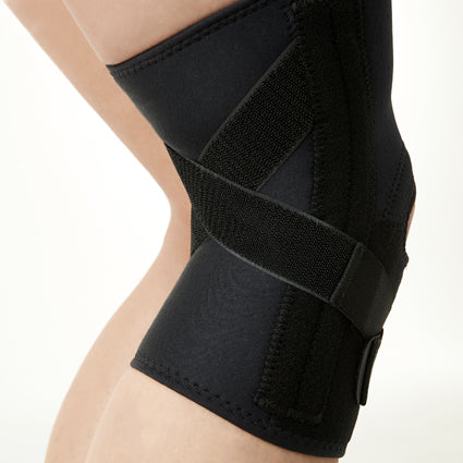 Medical Knee Brace Support With Cross Strap For Sports & Injury Support Adjustable Compression Support With Bi-directional Strap For Soft Tissue Protection - Black_gallery_19