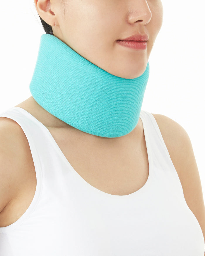 Soft Cervical Collar With Reinforcement Aligns Stabilize Vertebrae Adjustable Neck Brace Relief Of Cervical Spine Pressure Can Be Used During Sleep_gallery_16