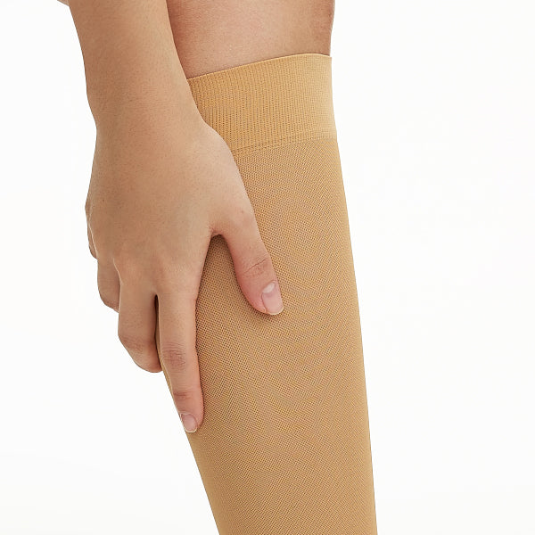 Compression Stockings Knee High (20-30mm Hg)_gallery_22