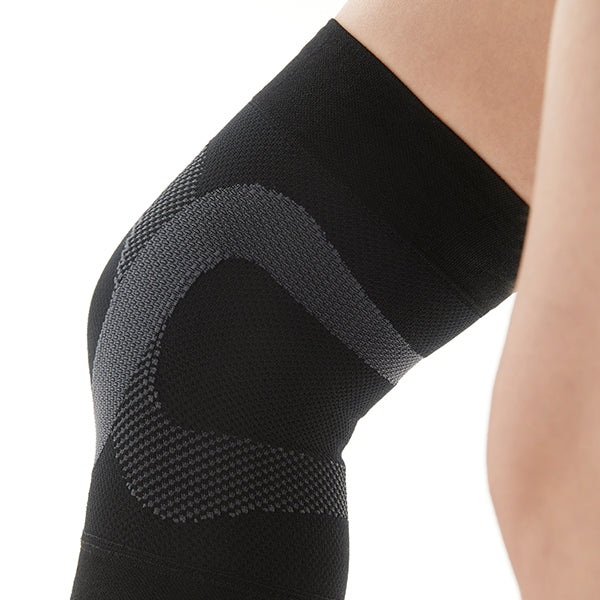 Triplicated Lining Compression Knee Sleeve Brace For Running, Injury Recovery, and Joint Pain Relief - Breathable Knee Support Bandage (Small/ Medium/ Large) - Black_gallery_24