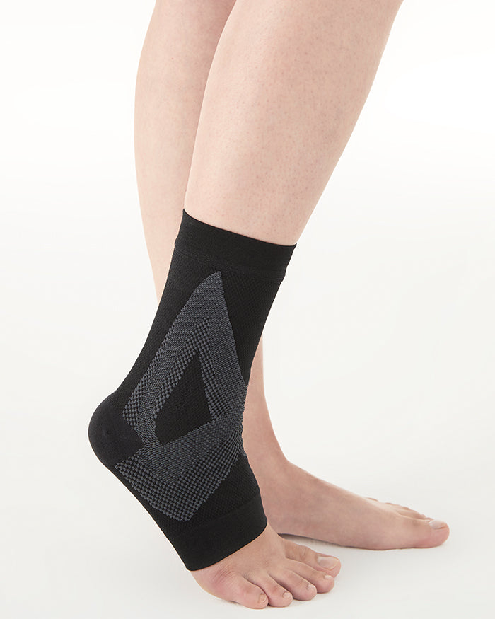 Triplicated Lining Compression Ankle Sleeve For Foot Swelling, Fatigue, Eases Swelling Ankle Support Socks With Arch Support For Sports Protection